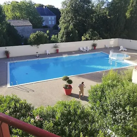Apartament With Balcony & Pool In La Rochelle (Charente-Maritime)